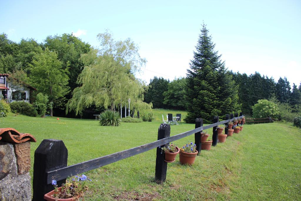 Agroturismo Atxarmin Elosu Екстериор снимка